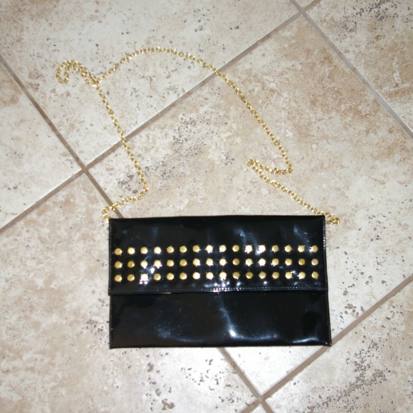 Crossbody/shoulder Black bag with gold color chain - Picture 2 of 4